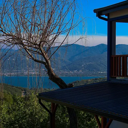 Vila Ayrikvadi Panorama