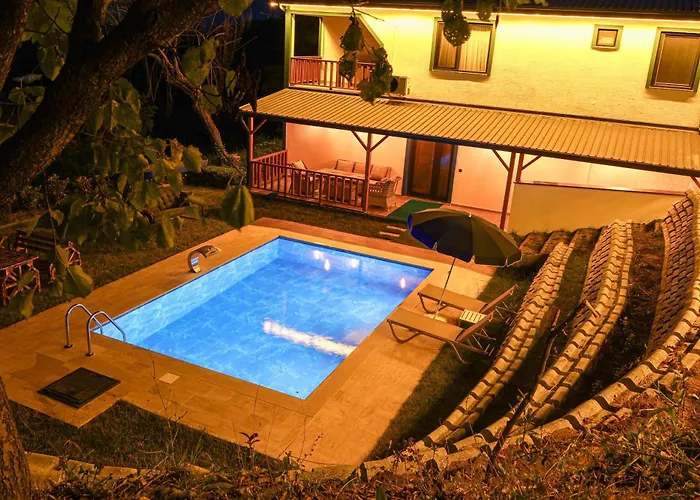 Ayrikvadi Panorama Villa Serdivan