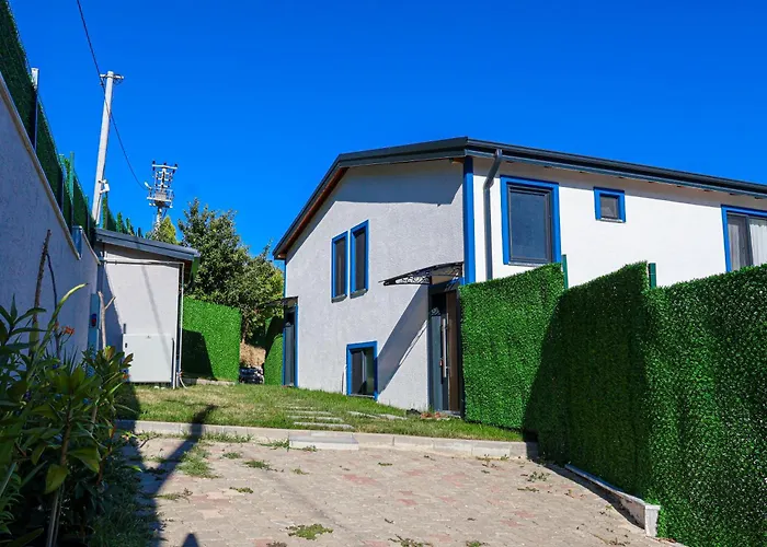 Villa Ayrikvadi Panorama